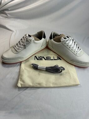 Novella Sneakers Chapter 1 Verse 1 Size 10.5 W / 9 M